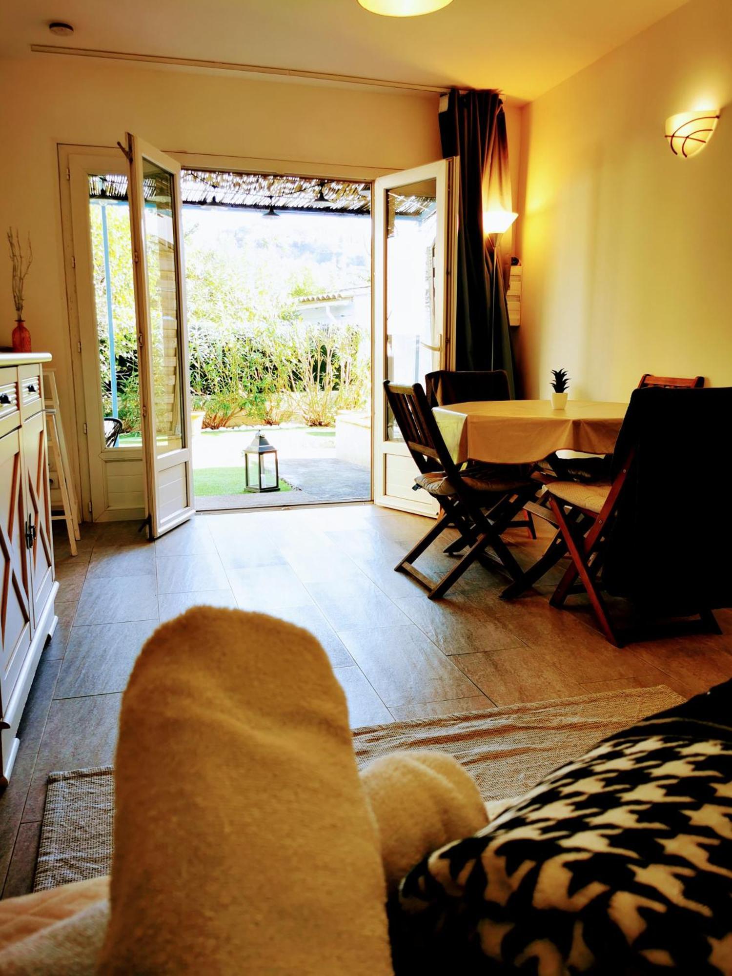 Studio Jardin Privatif 300M De La Plage Sainte-Maxime Luaran gambar